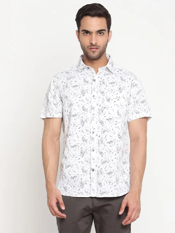 Men's White Casual Ditsy Print Half Sleeve Shirt