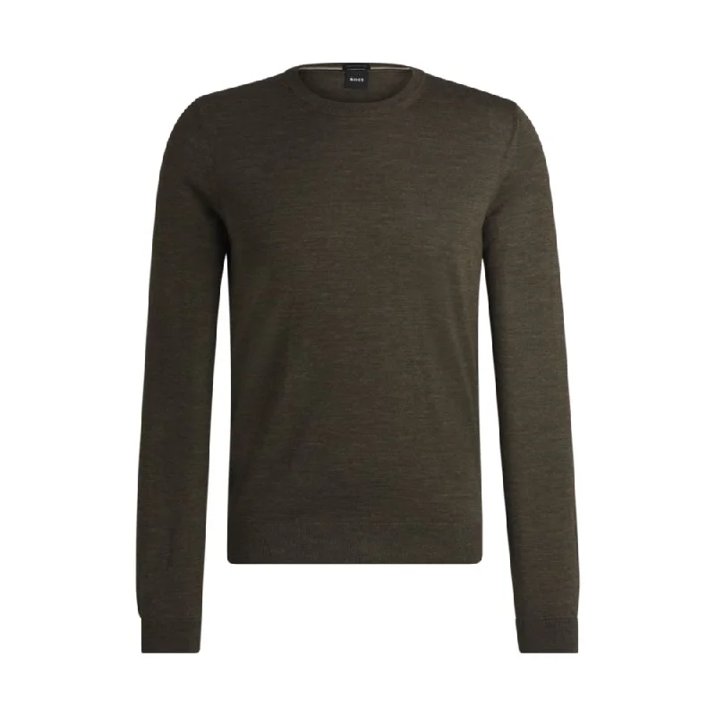 Slim-fit sweater in virgin wool with crew neckline